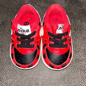 Nike Infant Ladybug Shoes Size 3
